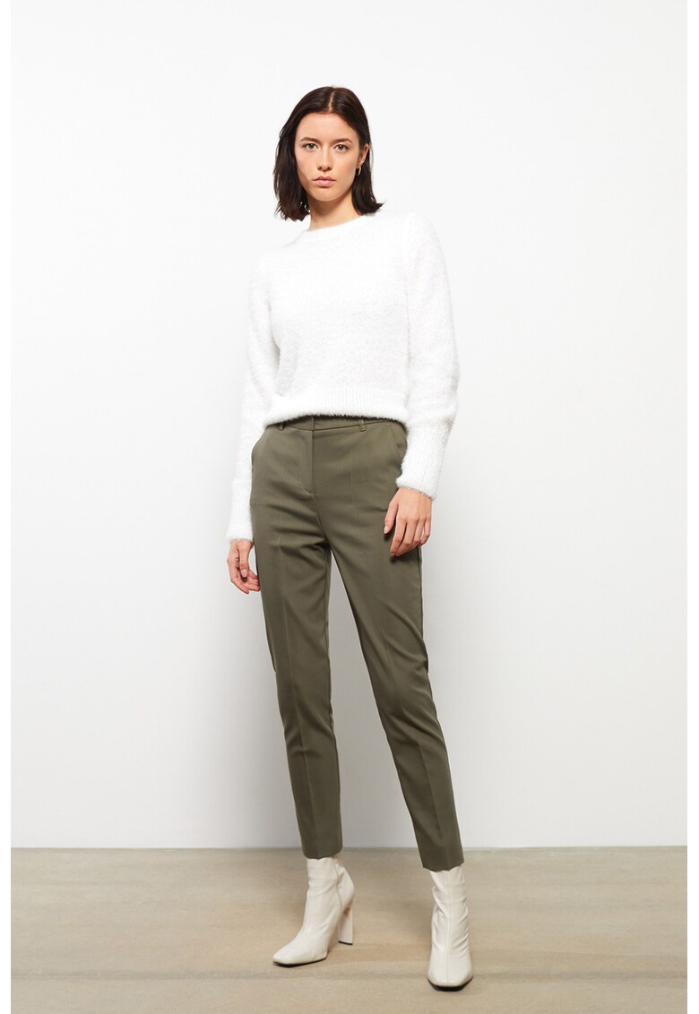 Pantaloni chino crop cu talie medie