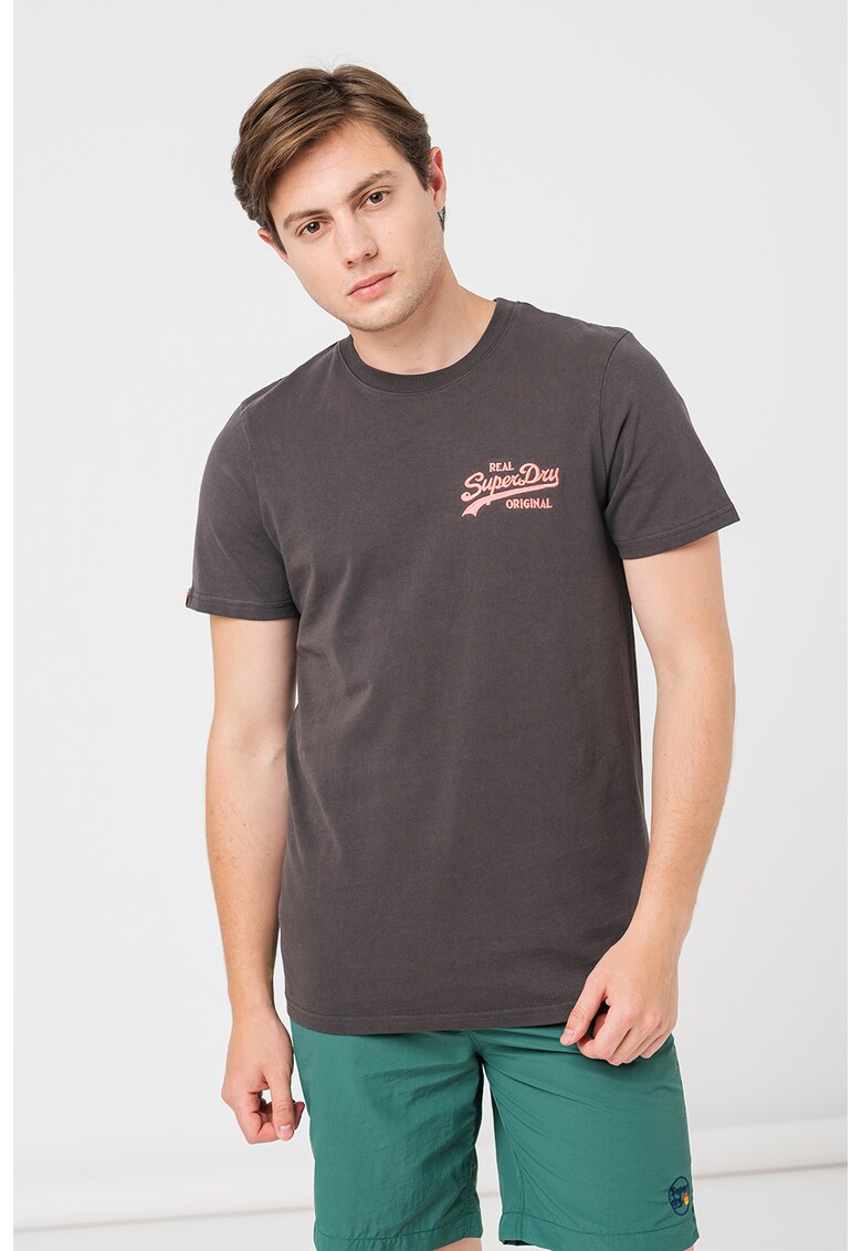 Tricou cu imprimeu logo si decolteu la baza gatului Vintage
