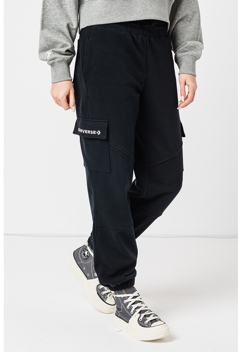 Pantaloni sport cargo cu logo