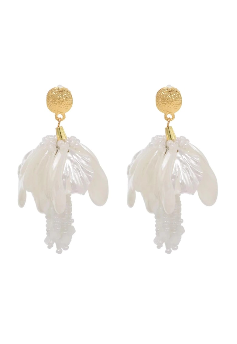 Cercei aurii - forma de floare - cu petale albe - Paola C3 -