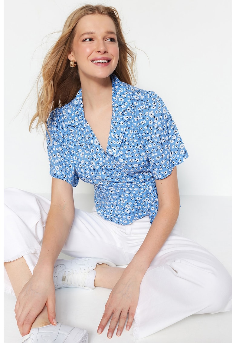 Bluza petrecuta cu imprimeu floral