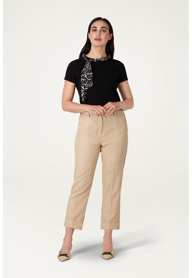 Tricou cu detaliu cu esarfa