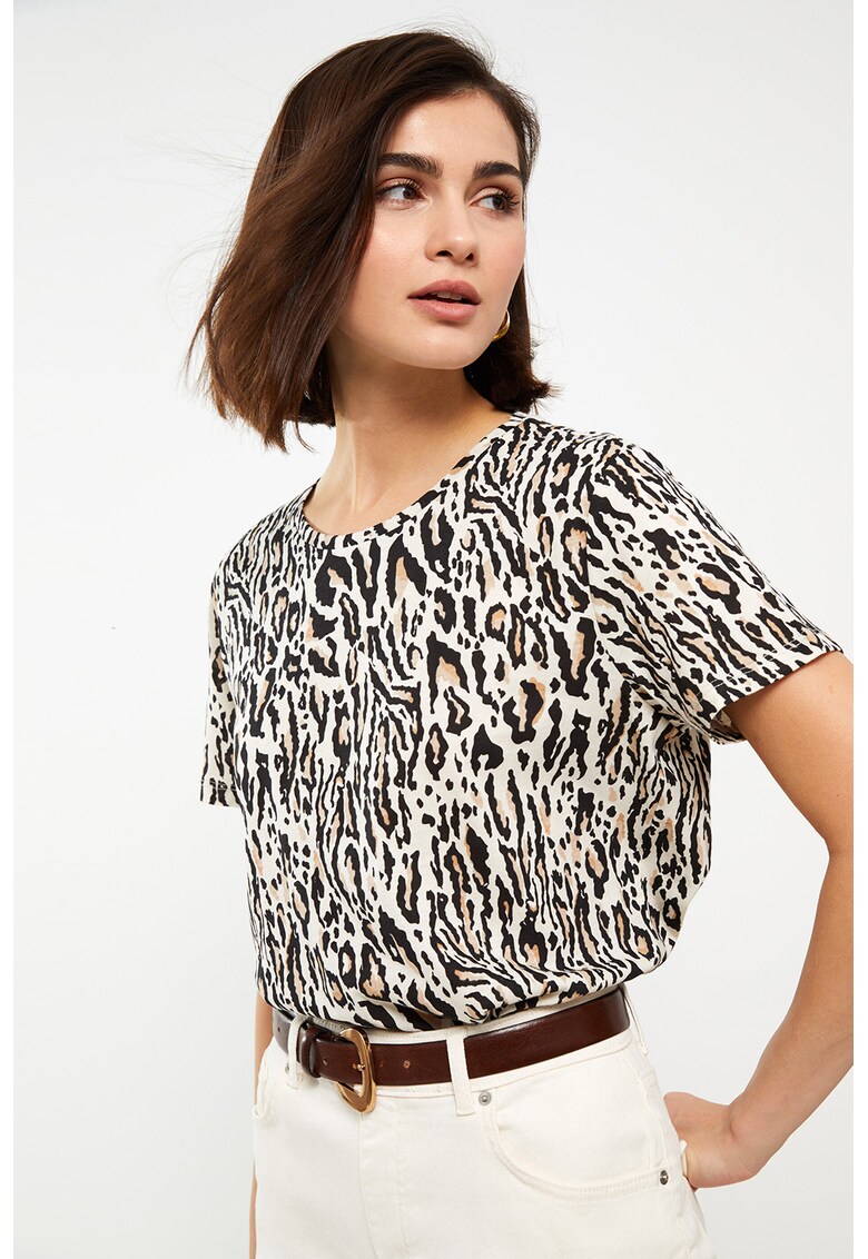 Tricou cu animal print