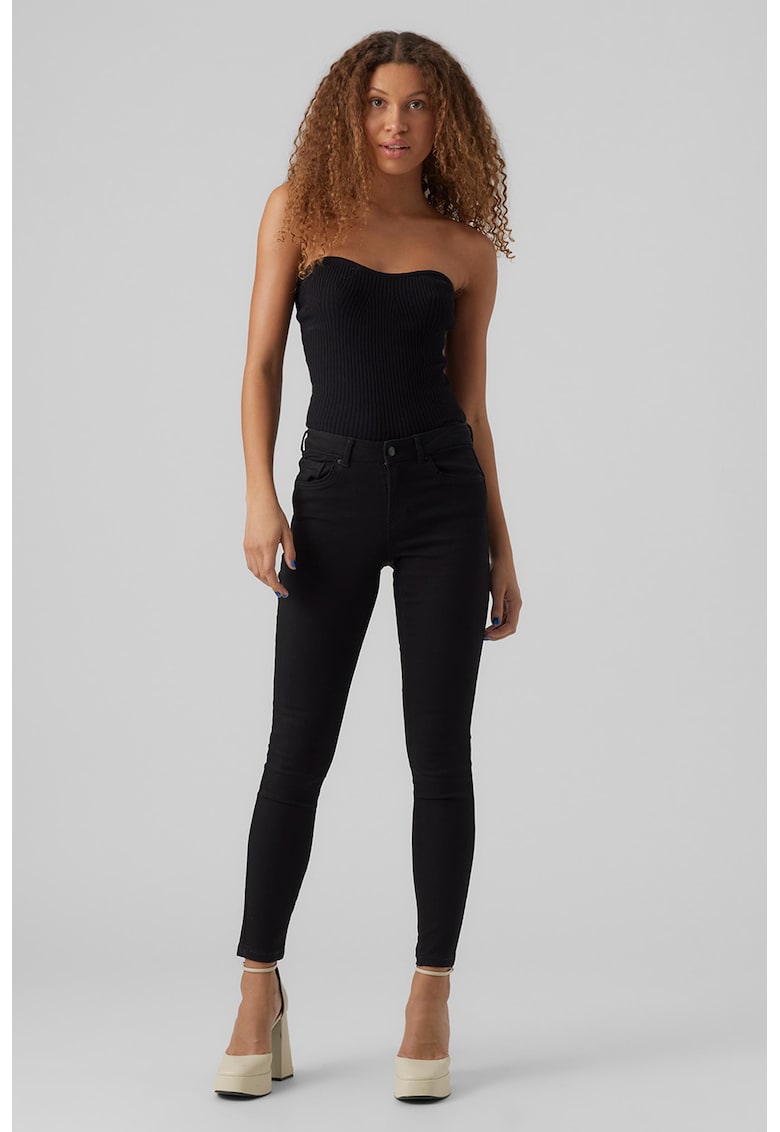 Blugi slim fit cu talie medie si model cu 5 buzunare