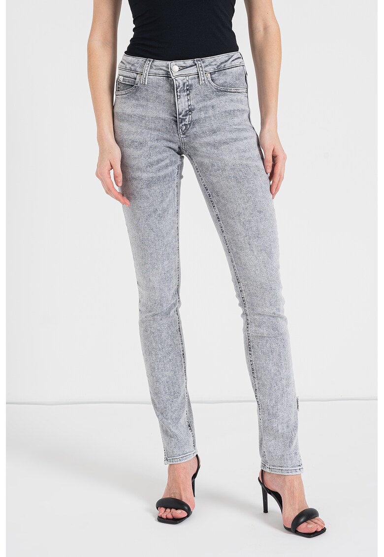 CALVIN KLEIN JEANS Дънки по тялото със захабен ефект за Жени CALVIN KLEIN JEANS Дънки по тялото със захабен ефект за Жени