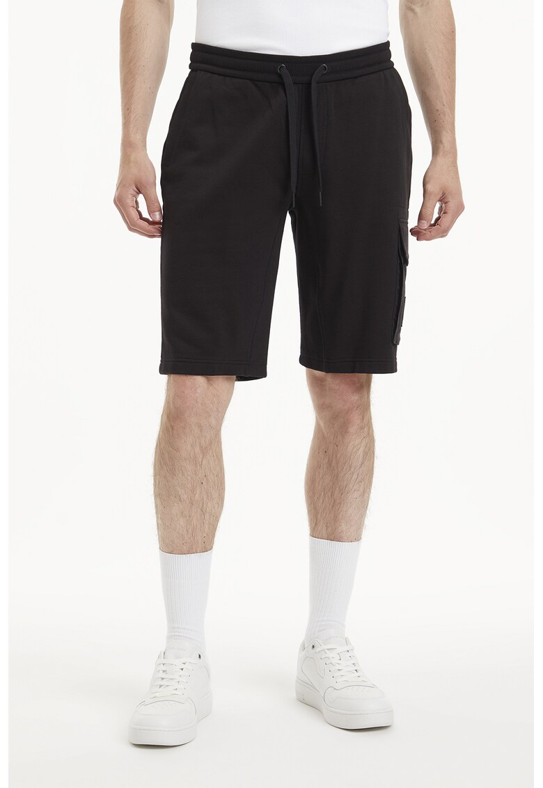 CALVIN KLEIN JEANS Къс спортен панталон с регулируема талия за Мъже CALVIN KLEIN JEANS Къс спортен панталон с регулируема талия за Мъже