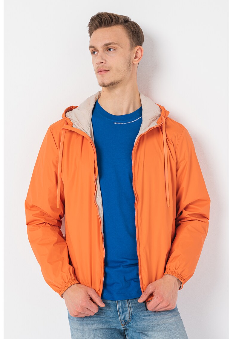 United Colors of Benetton Яке с качулка и джобове встрани за Мъже United Colors of Benetton Яке с качулка и джобове встрани за Мъже