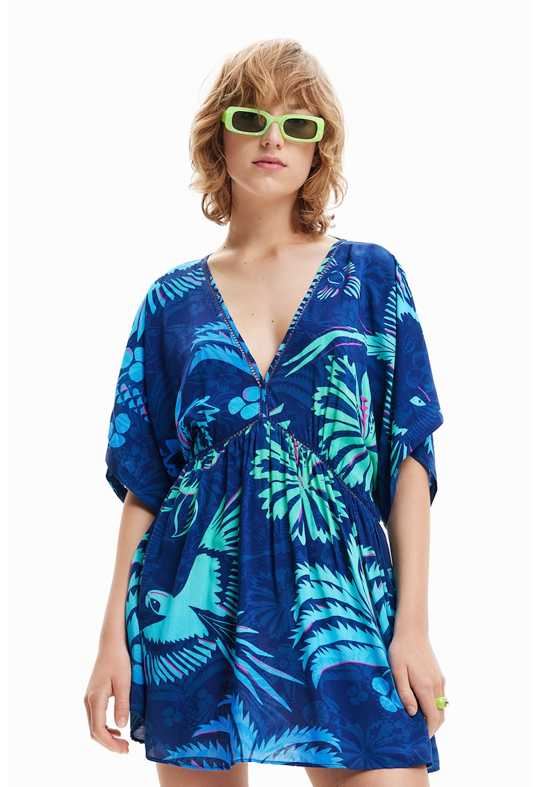 Rochie cu decolteu in V si imprimeu tropical pentru plaja