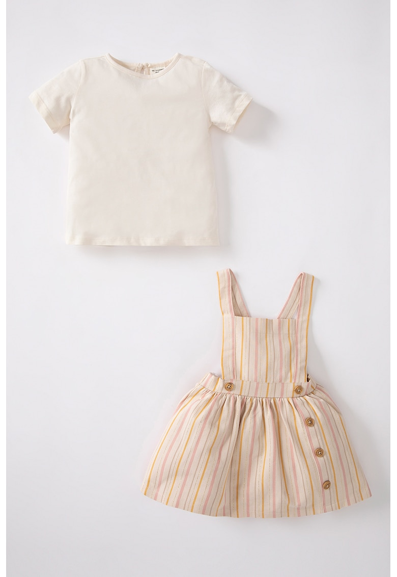 Set de tricou cu decolteu la baza gatului si sarafan