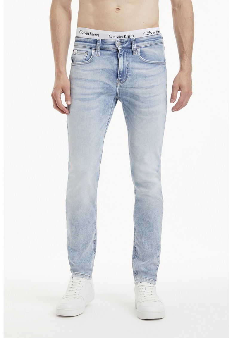 CALVIN KLEIN JEANS Дънки по тялото със средна талия за Мъже CALVIN KLEIN JEANS Дънки по тялото със средна талия за Мъже
