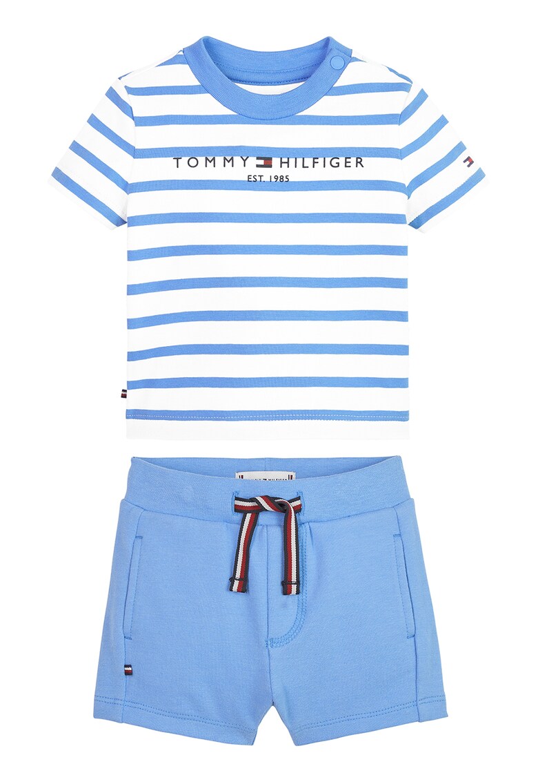 Tommy Hilfiger Тениска с овално деколте и къс панталон – 2 части за Момчета Tommy Hilfiger Тениска с овално деколте и къс панталон – 2 части за Момчета