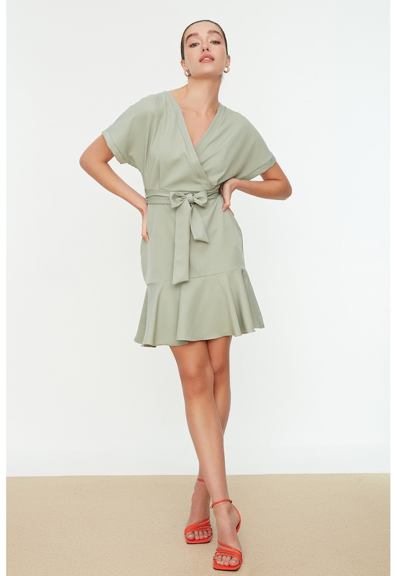 Rochie cu decolteu cache-coeur si cordon in talie