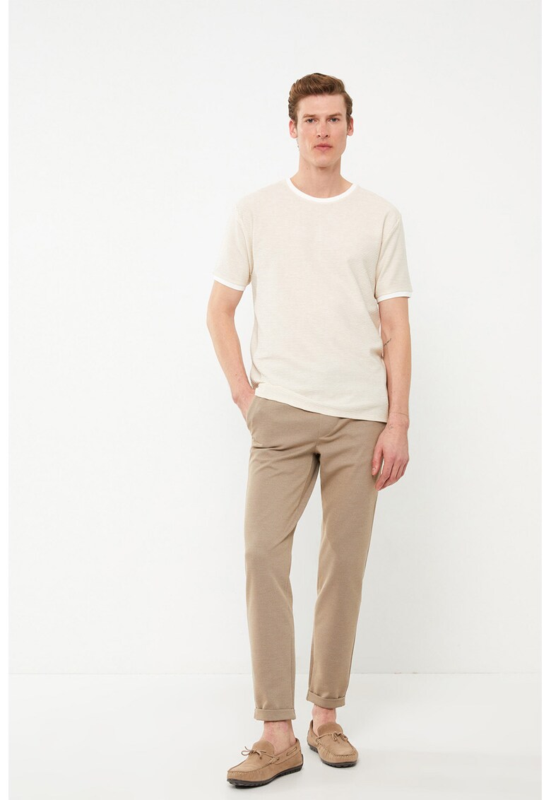Pantaloni chino cu talie ajustabila