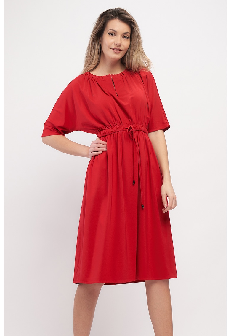 Rochie evazata cu snur in talie