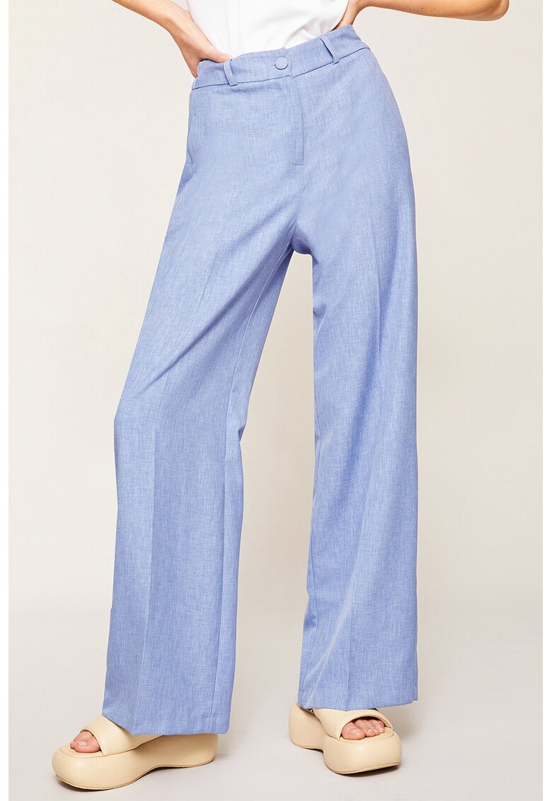 Pantaloni ampli cu talie inalta