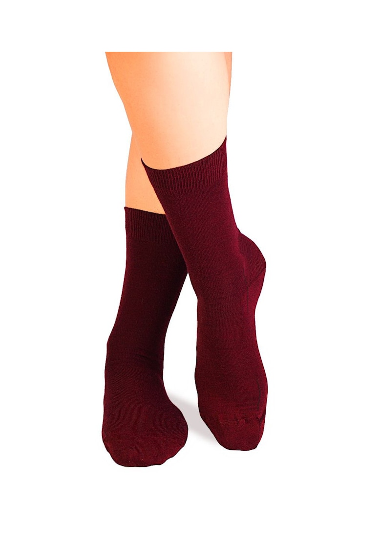 Sosete din lana fina in culoarea Bordeaux Sosete din lana fina in culoarea Bordeaux