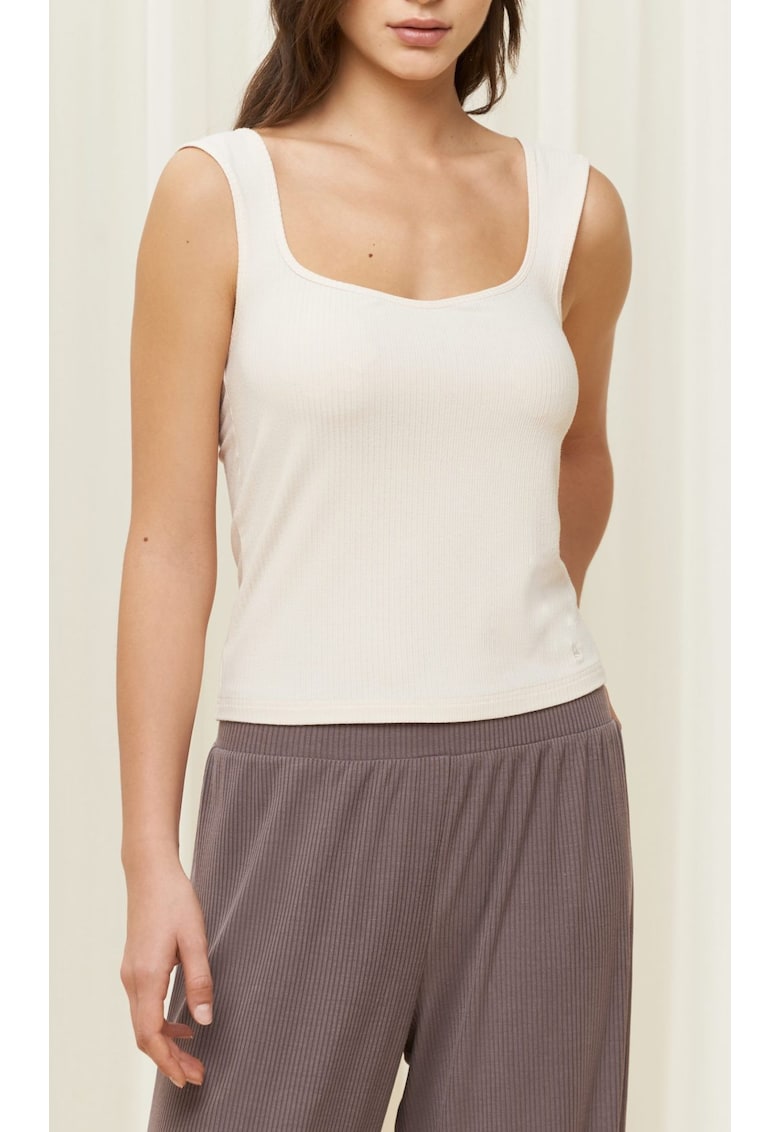 Maiou dama -  Natural Spotlight