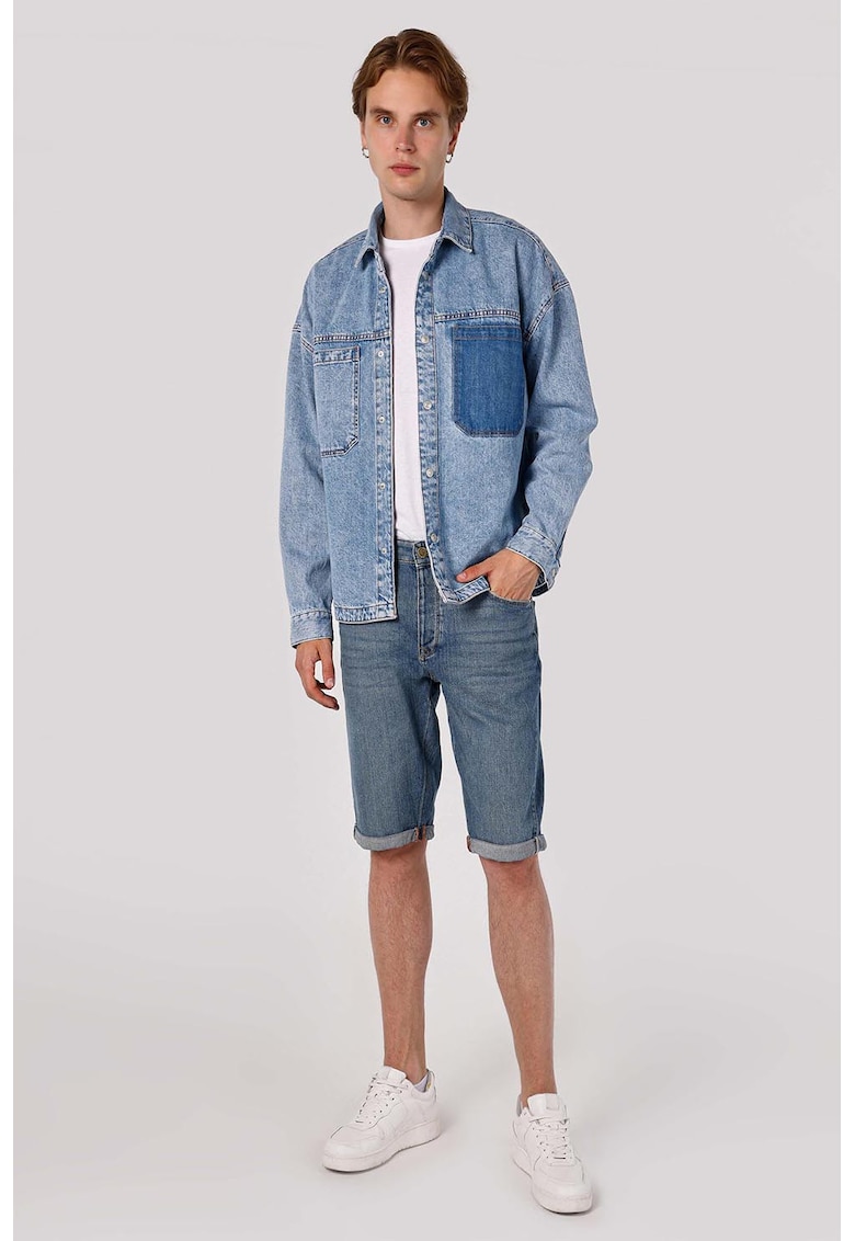 Pantaloni scurti regular-fit din denim