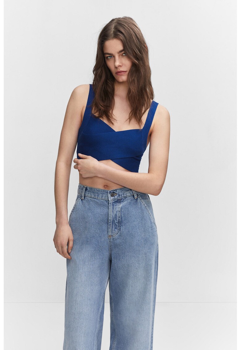 Top crop cu model rasucit Eva