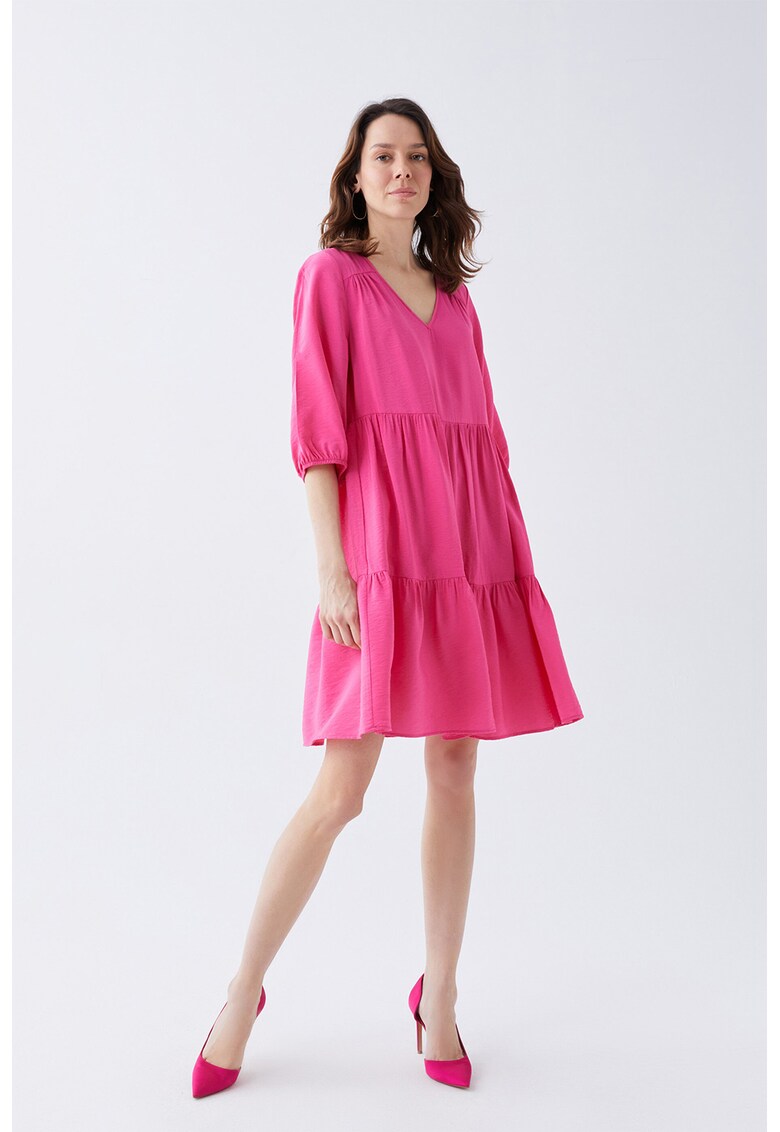 Rochie stratificata cu decolteu in V