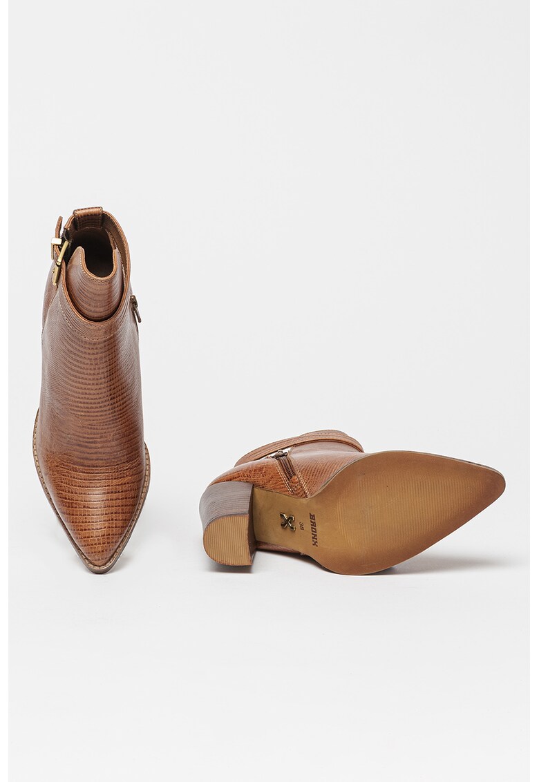 Botine cu toc masiv