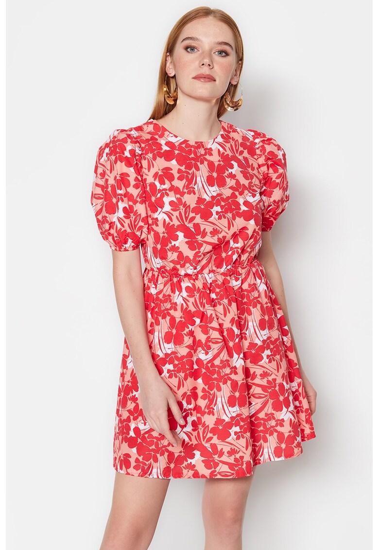 Rochie mini cu imprimeu floral si decupaj pe partea din spate