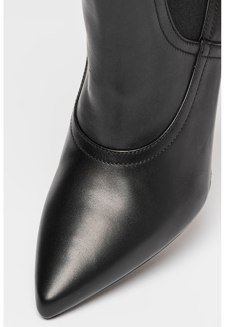 Botine de piele cu varf ascutit