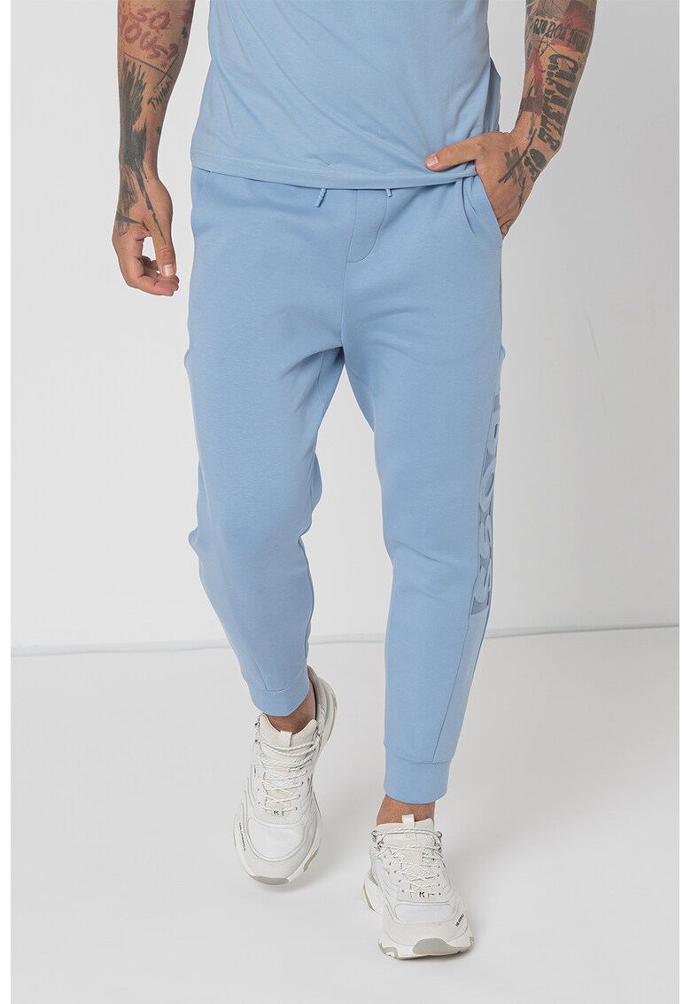 Pantaloni slim fit cu logo helwyn