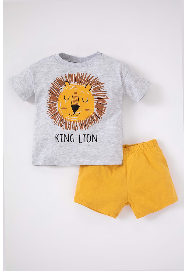 Pijama cu pantaloni scurti si imprimeu grafic