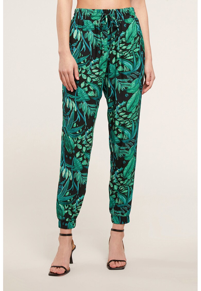 Pantaloni cu imprimeu tropical si buzunare laterale
