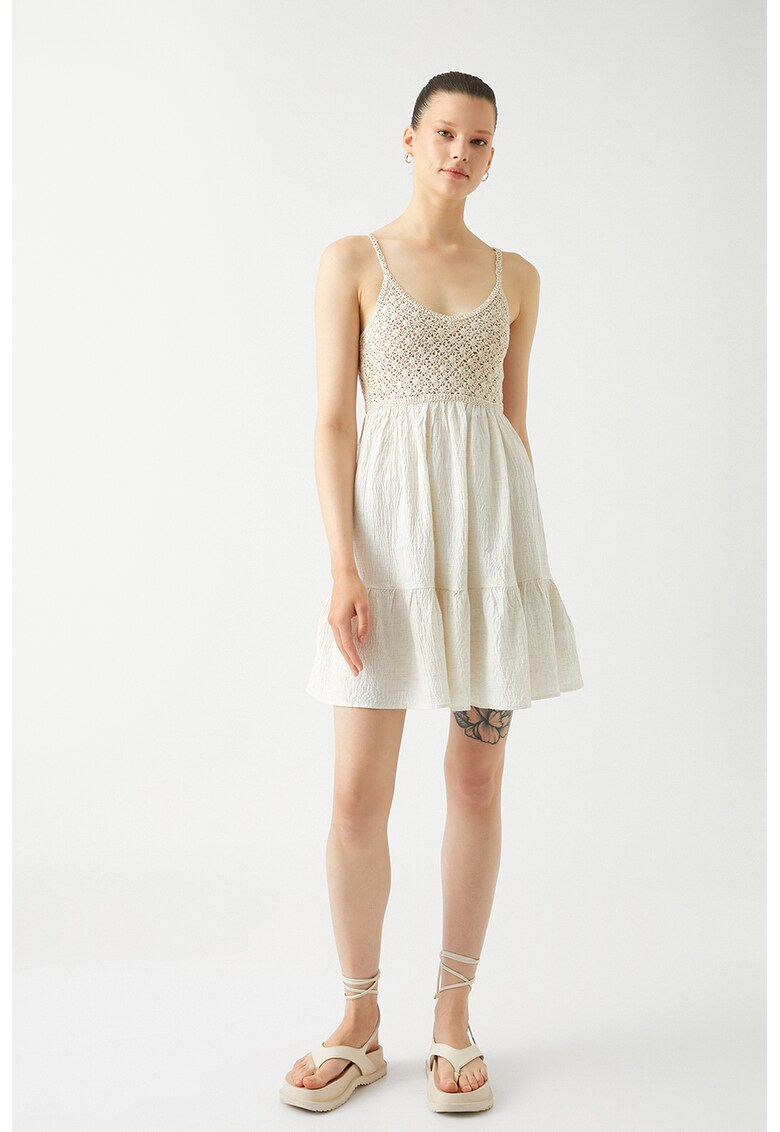 Rochie evazata cu segment crosetat