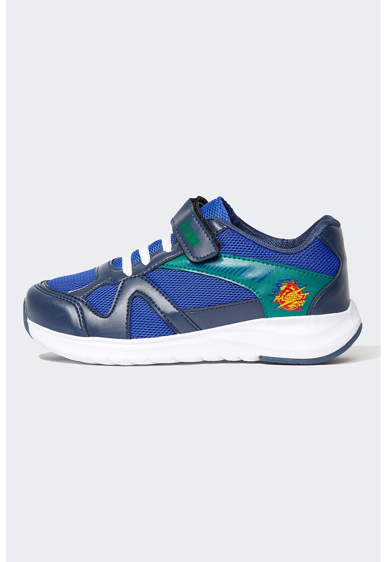 Pantofi sport cu velcro si garnituri de piele ecologica