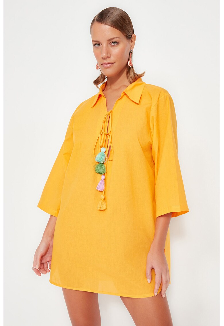Rochie lejera cu guler clasic