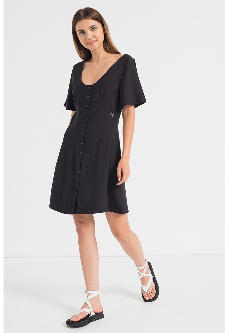 Rochie evazata cu decolteu rotund