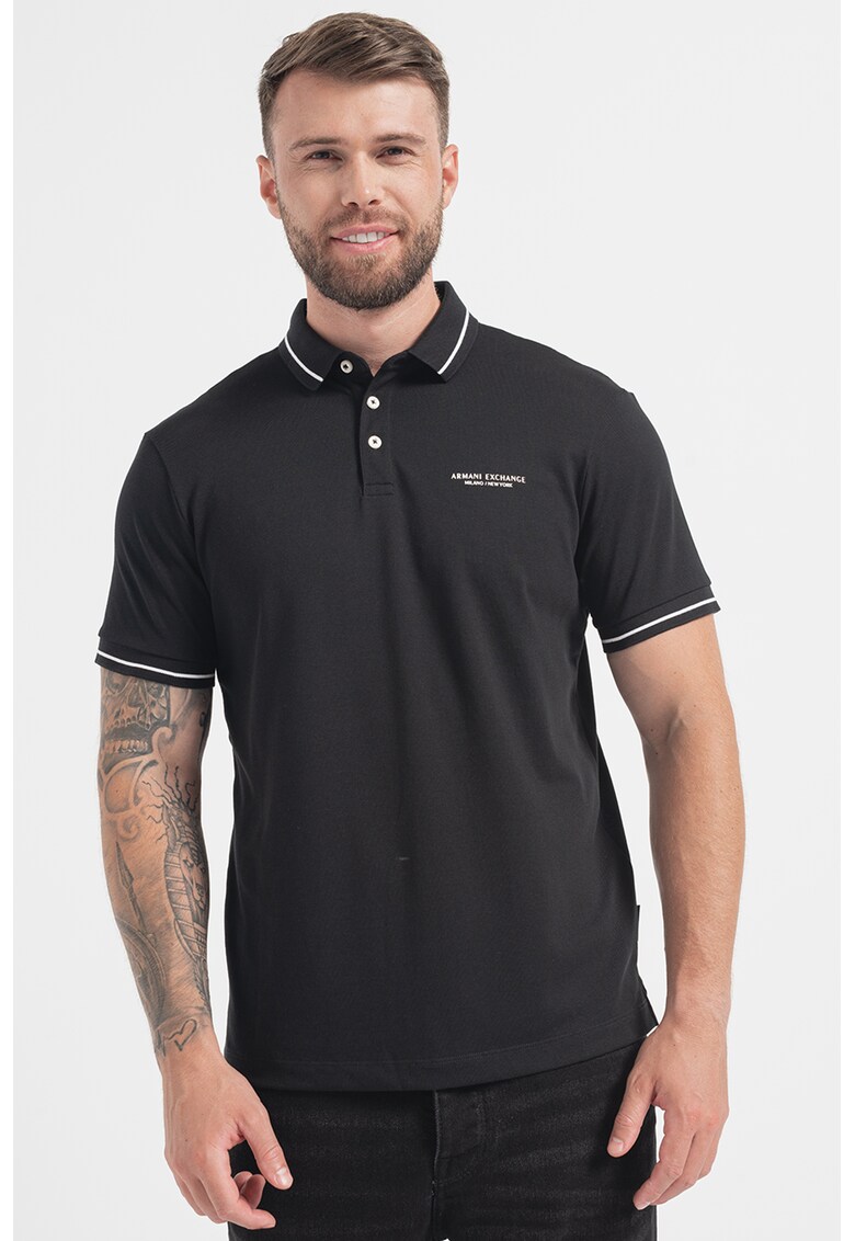 Tricou polo cu detalii contrastante