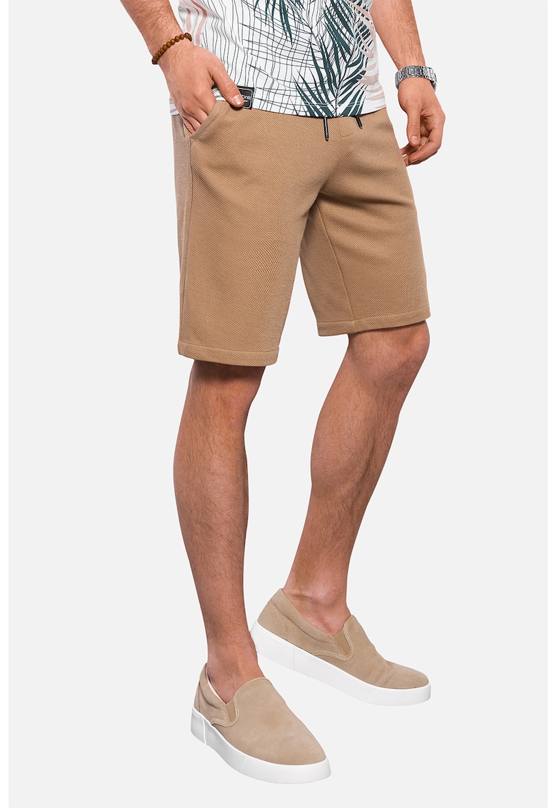 Bermude cu talie ajustabila