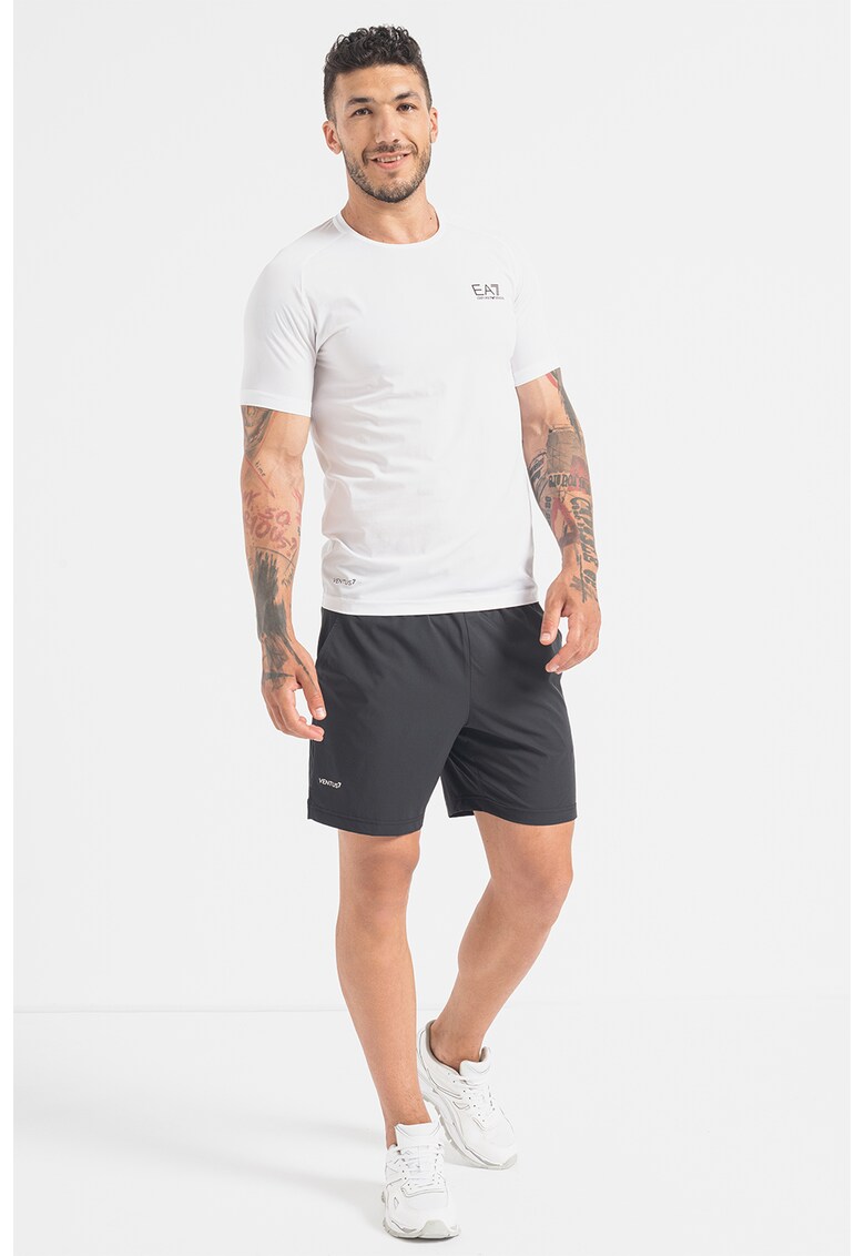 Trening cu pantaloni scurti si logo