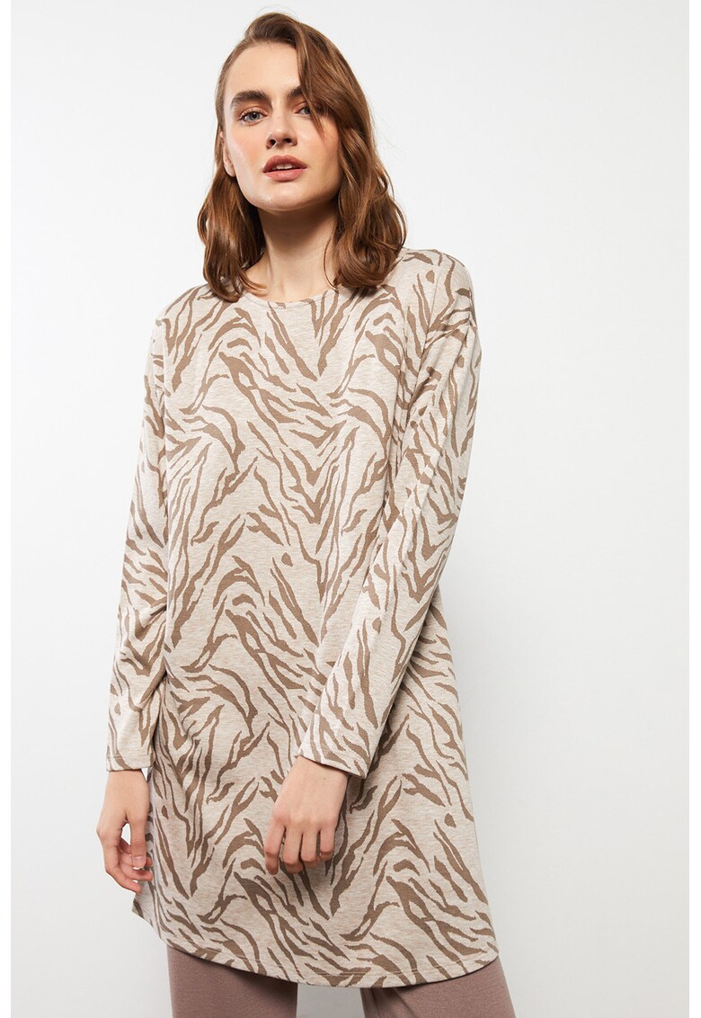 Bluza lunga cu model