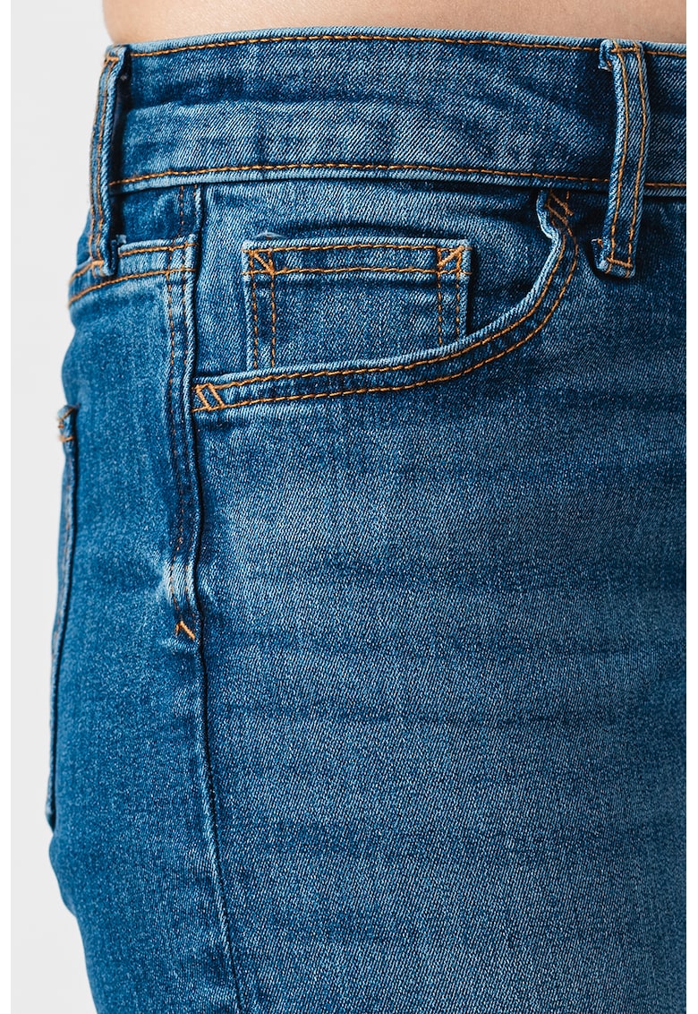 Blugi slim fit cu talie joasa