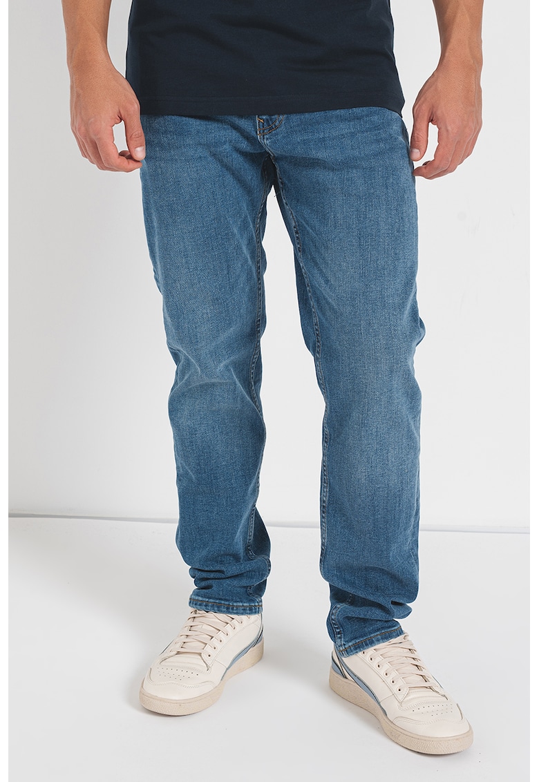 Blugi regular fit cu talie medie