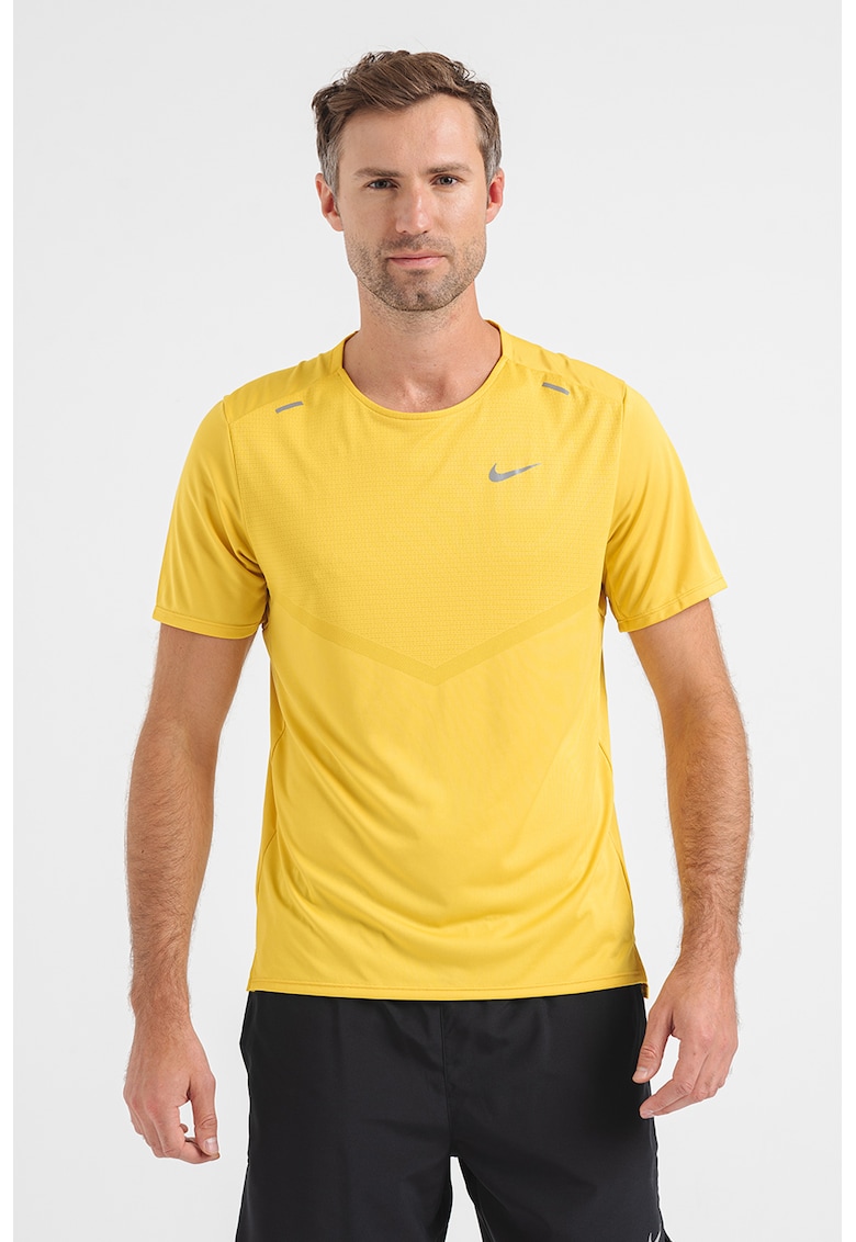 Tricou cu tehnologie Dri-Fit pentru alergare Rise 365
