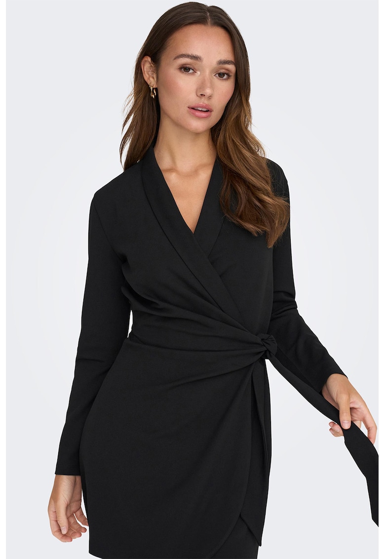 Rochie mini petrecuta