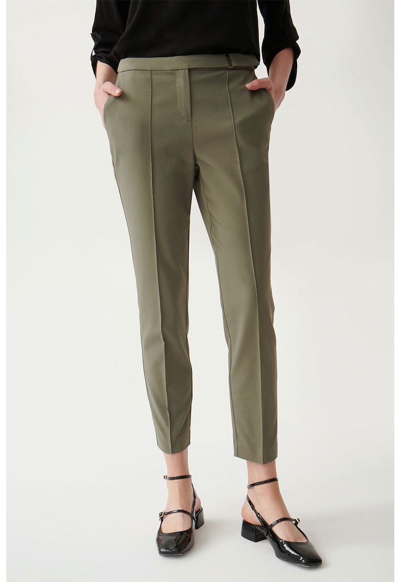 Pantaloni chino crop cu talie medie Pantaloni chino crop cu talie medie