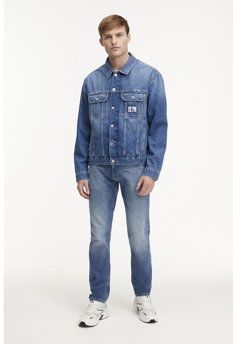 Jacheta din denim cu buzunare pe piept