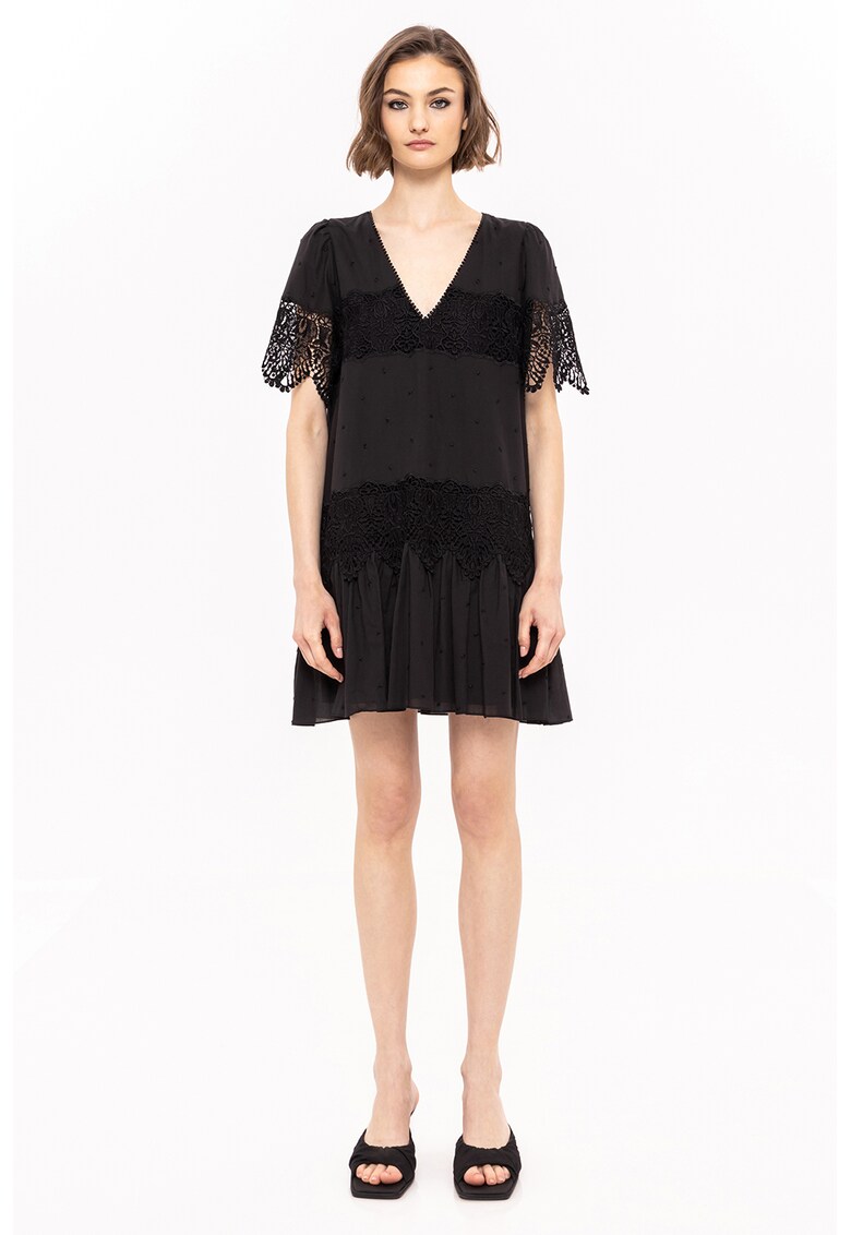 Rochie mini cu insertii brodate