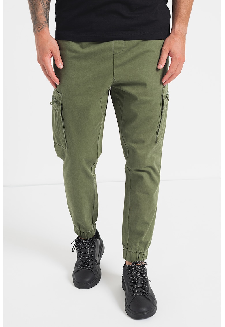 Pantaloni sport crop cargo