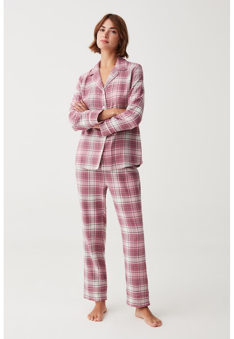 Pijama in carouri