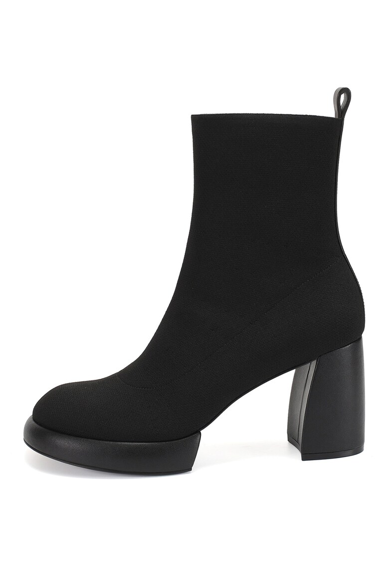 Botine tricotate din material textil cu toc masiv
