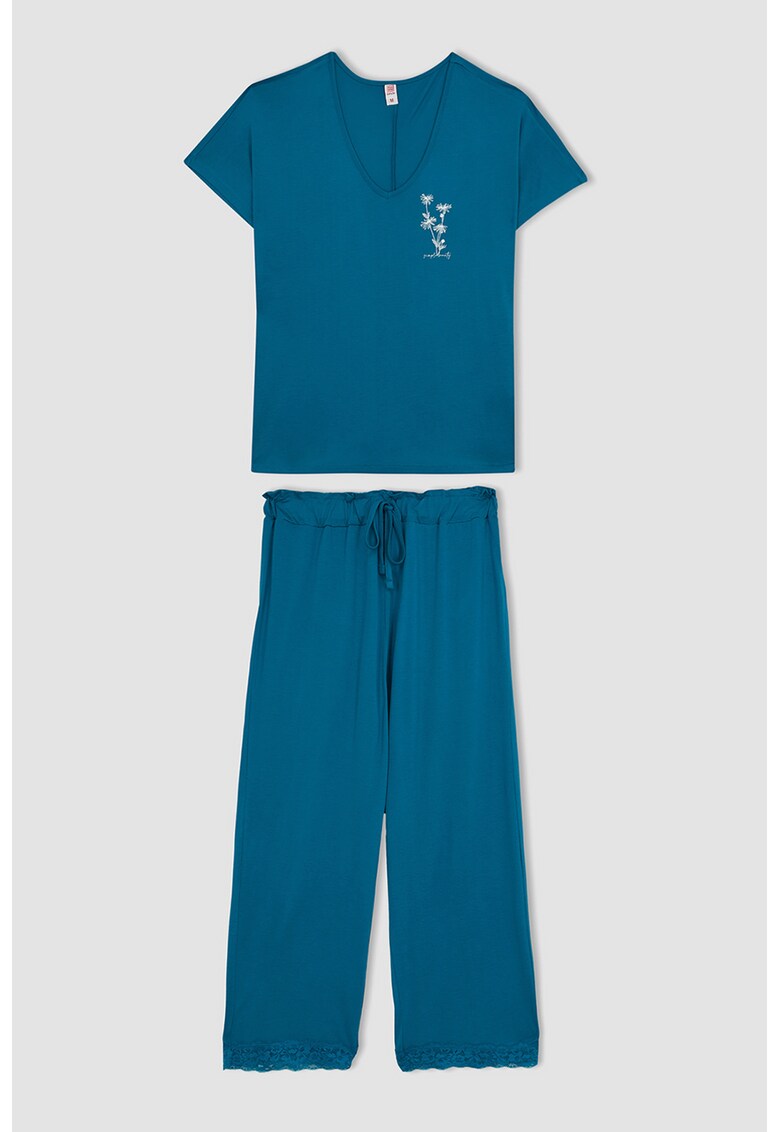 Pijama cu decolteu in V si snur in talie