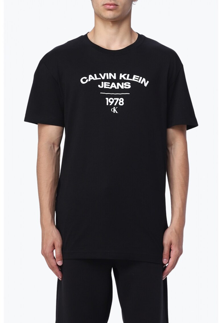 Tricou barbati cu imprimeu cu logo J30J324206-BLACK negru 12892